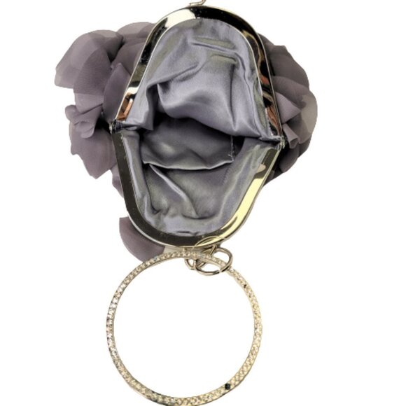Ruffles and Frills Grey Wristlet Clutch Purse Party Evening Cocktail Bag - NWOT - Picture 3 of 8
